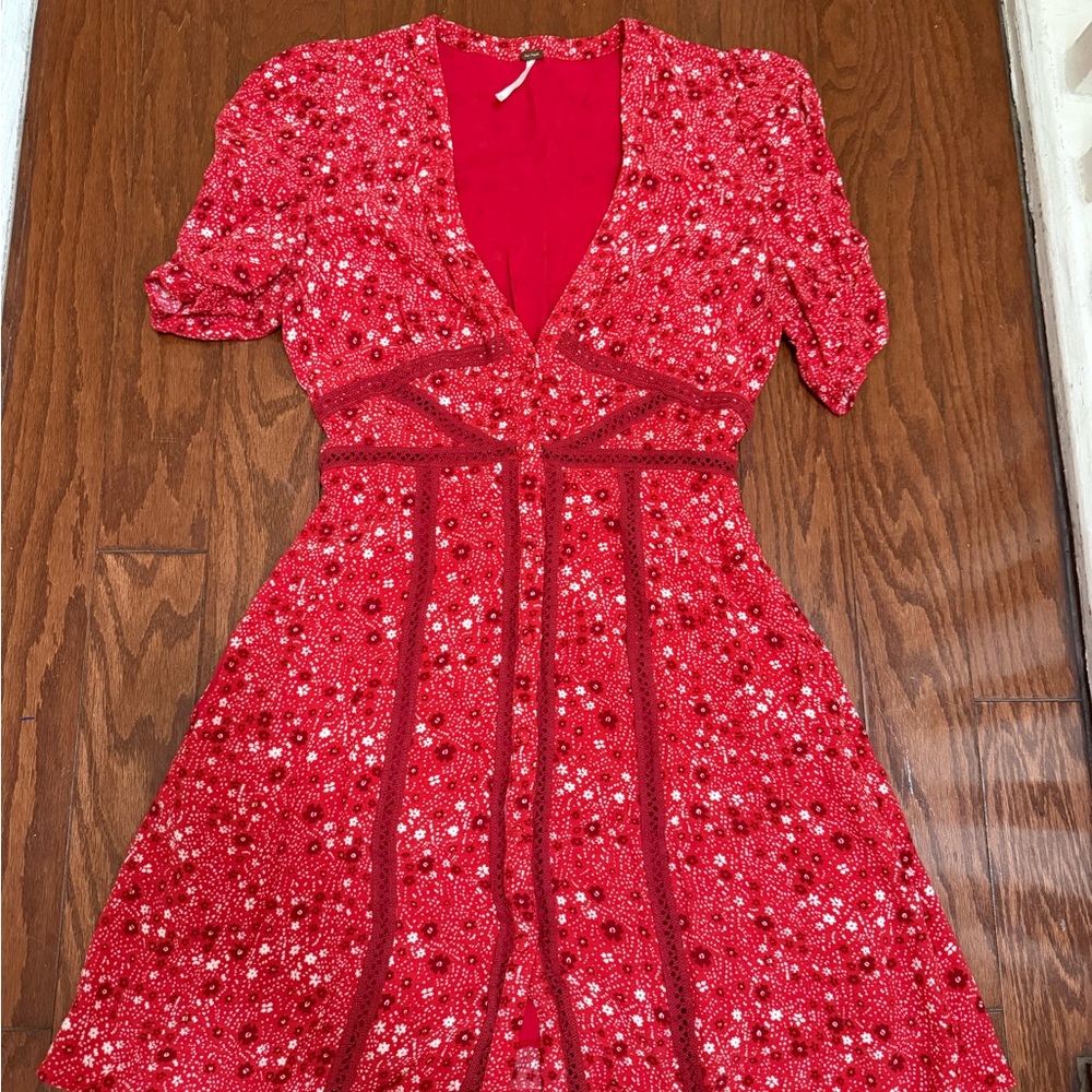 Free People XS Red floral mini dress‎ boho cottagecore puff sleeve lace trim